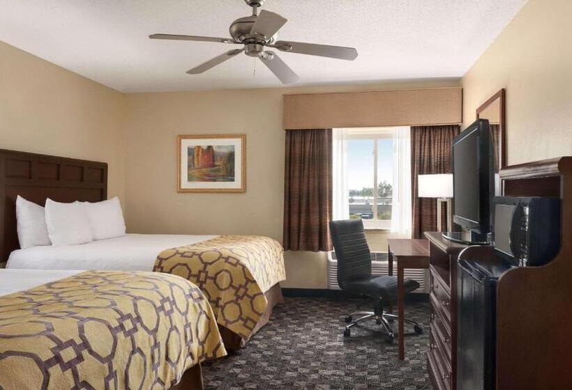 בית מלון כפרי Baymont By Wyndham Mt. Pleasant