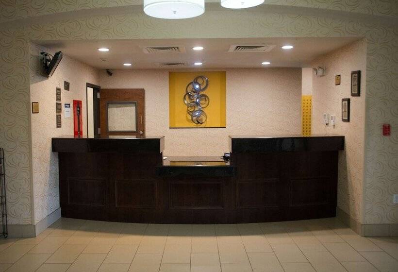 בית מלון כפרי Best Western Plus Desoto Inn & Suites