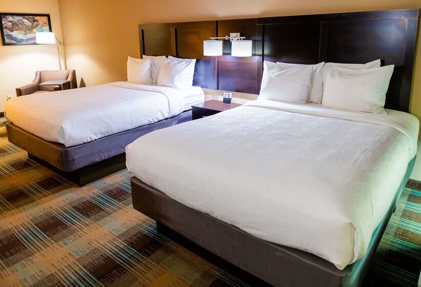 فندق Spark By Hilton Port Wentworth Savannah