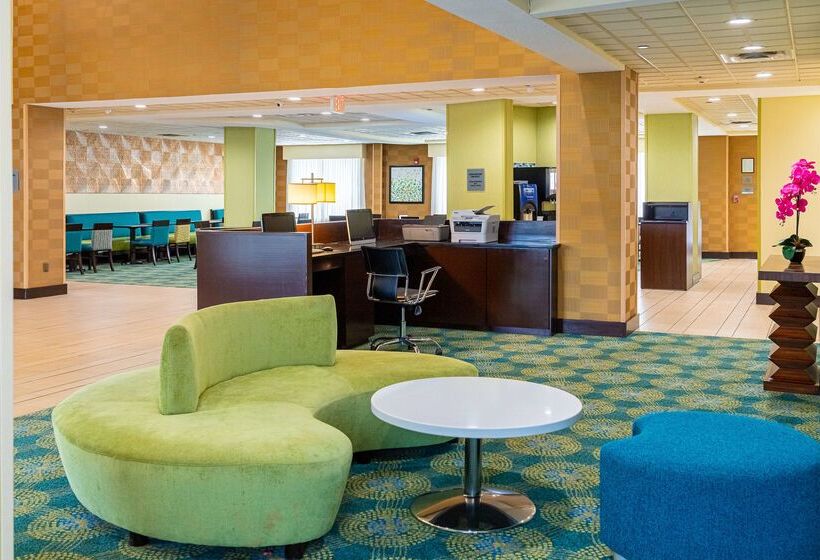 فندق Spark By Hilton Port Wentworth Savannah