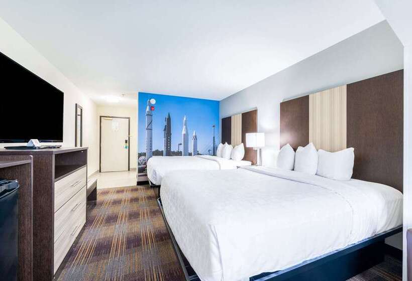 هتل Clarion Pointe Madisonhuntsville