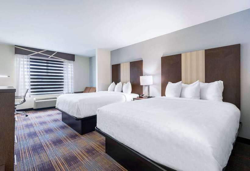 هتل Clarion Pointe Madisonhuntsville