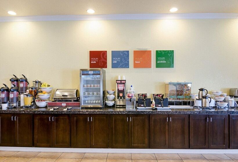 酒店 Comfort Inn & Suites Orange   Montpelier