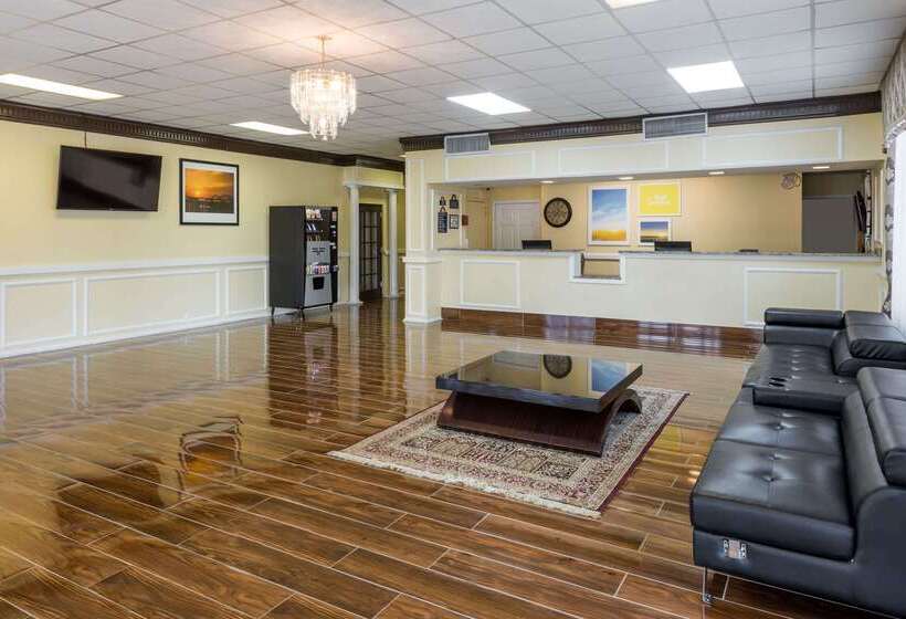 فندق Days Inn By Wyndham Madison