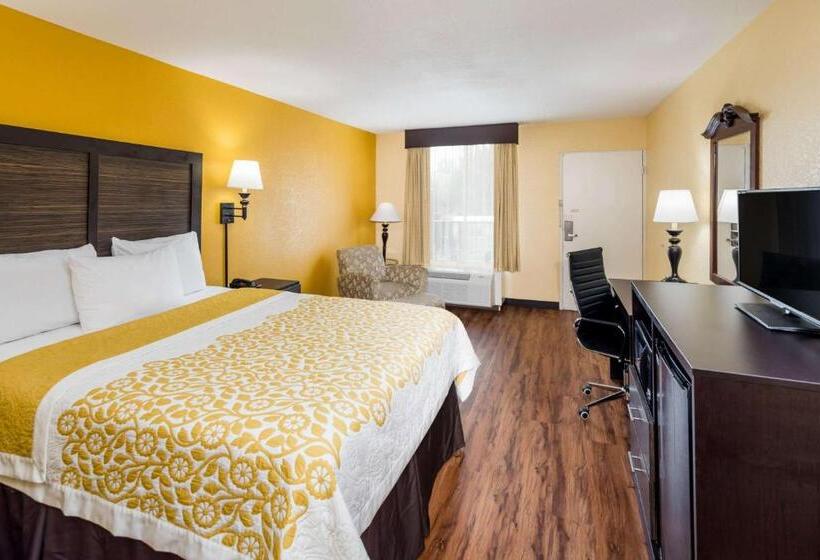 فندق Days Inn By Wyndham Madison