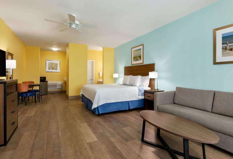 هتل Days Inn By Wyndham Port Aransas Tx