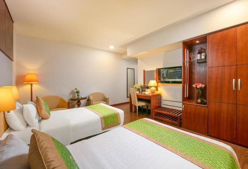Hotel Emerald  Hanoi