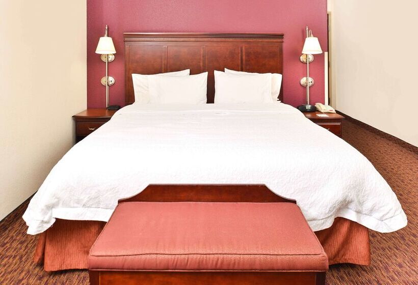 בית מלון כפרי Hampton Inn & Suites Muncie