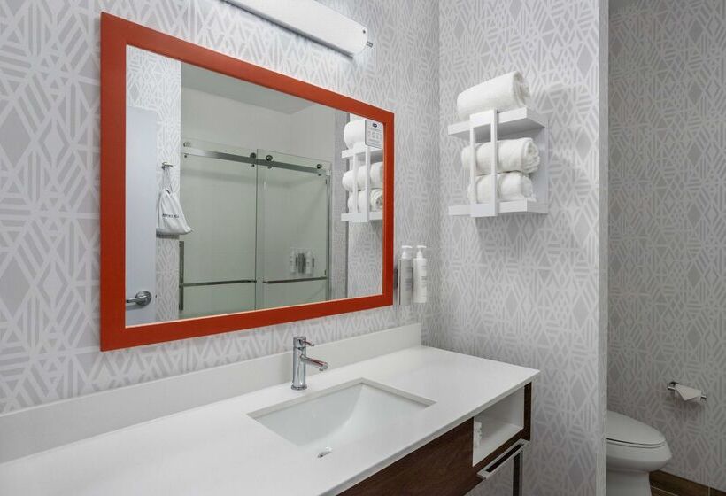 בית מלון כפרי Hampton Inn & Suites Muncie