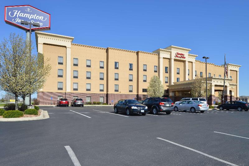 בית מלון כפרי Hampton Inn & Suites Muncie
