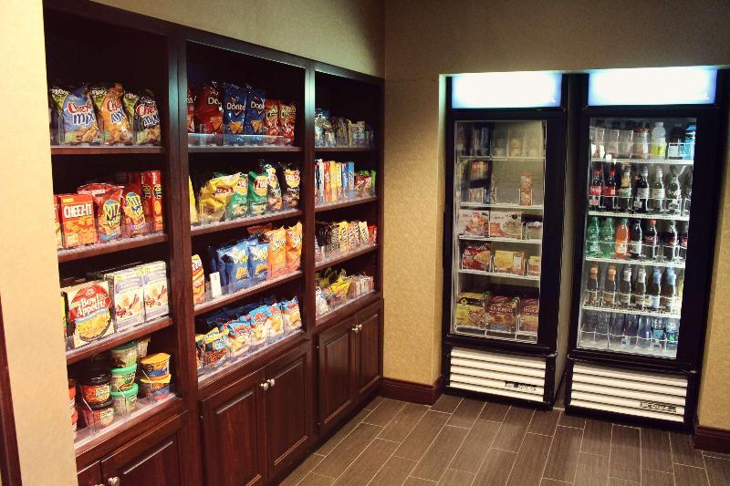 בית מלון כפרי Hampton Inn & Suites Muncie