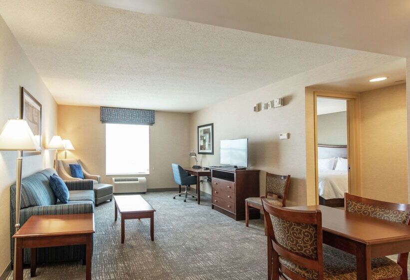 בית מלון כפרי Hampton Inn Presque Isle Maine