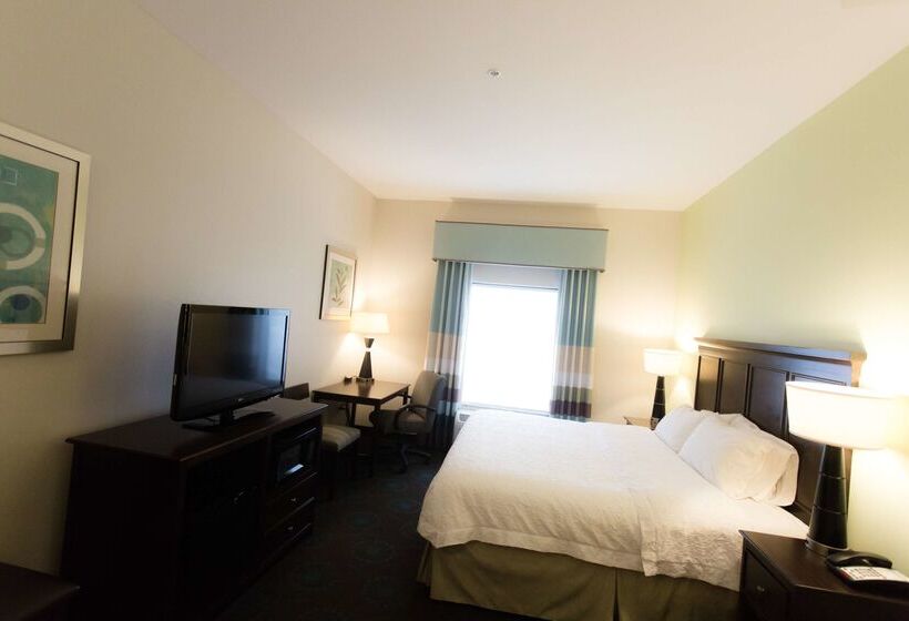 فندق Hampton Inn & Suites Middlebury