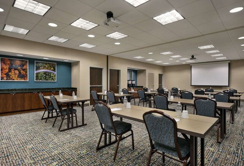 فندق Hampton Inn & Suites Tacoma/puyallup