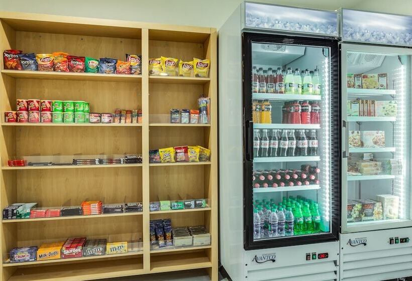 فندق Holiday Inn Express & Suites., An Ihg