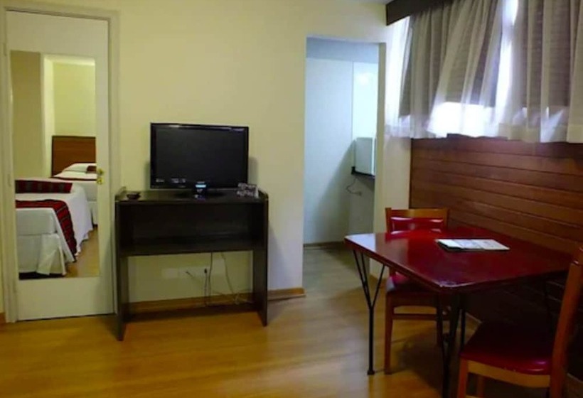 בית מלון כפרי Nacional Inn Curitiba Estação Shopping