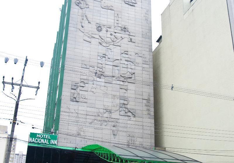 בית מלון כפרי Nacional Inn Curitiba Estação Shopping