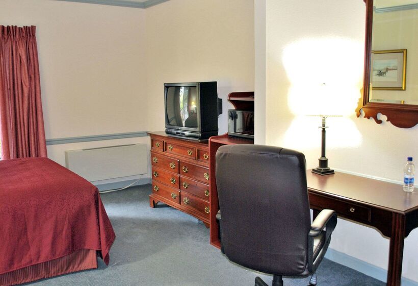 בית מלון כפרי Rodeway Inn & Suites Myerstown   Lebanon