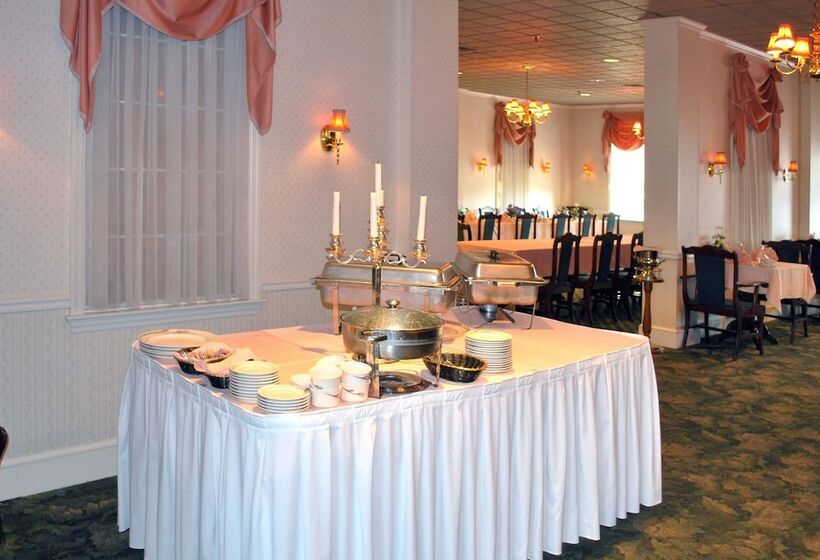 בית מלון כפרי Rodeway Inn & Suites Myerstown   Lebanon