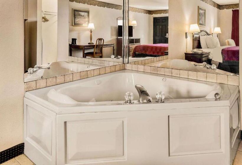 فندق Rodeway Inn