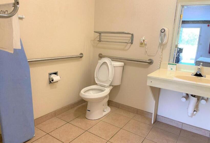 فندق Rodeway Inn