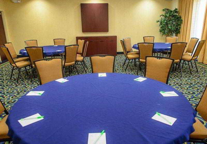 هتل Springhill Suites Houston Pearland