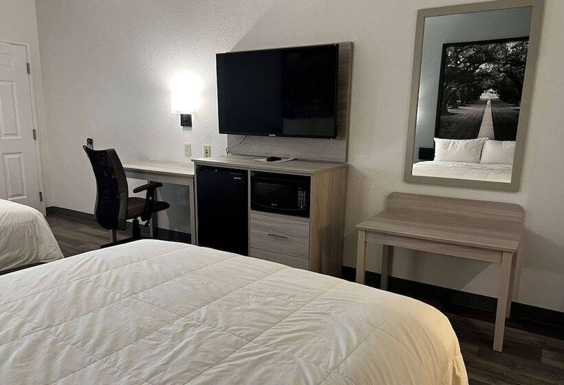 هتل Super 8 By Wyndham Rosenberg Tx