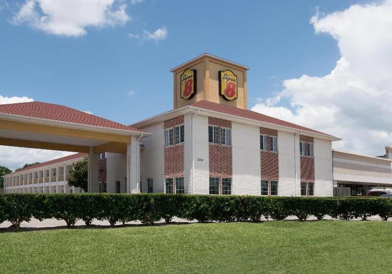 هتل Super 8 By Wyndham Rosenberg Tx