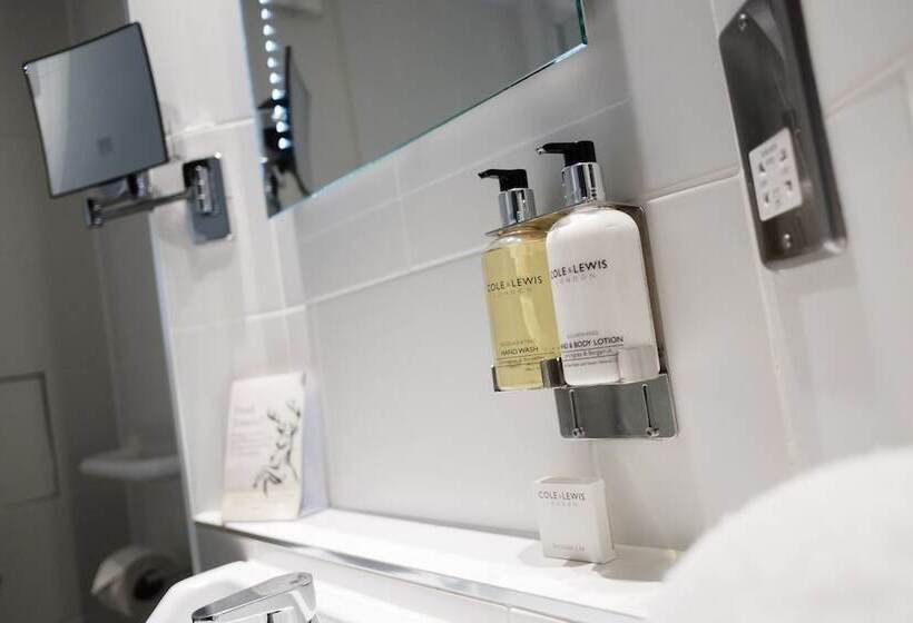 호텔 The White Hart