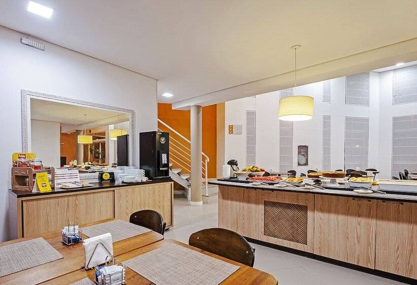 هتل Camboriu Express