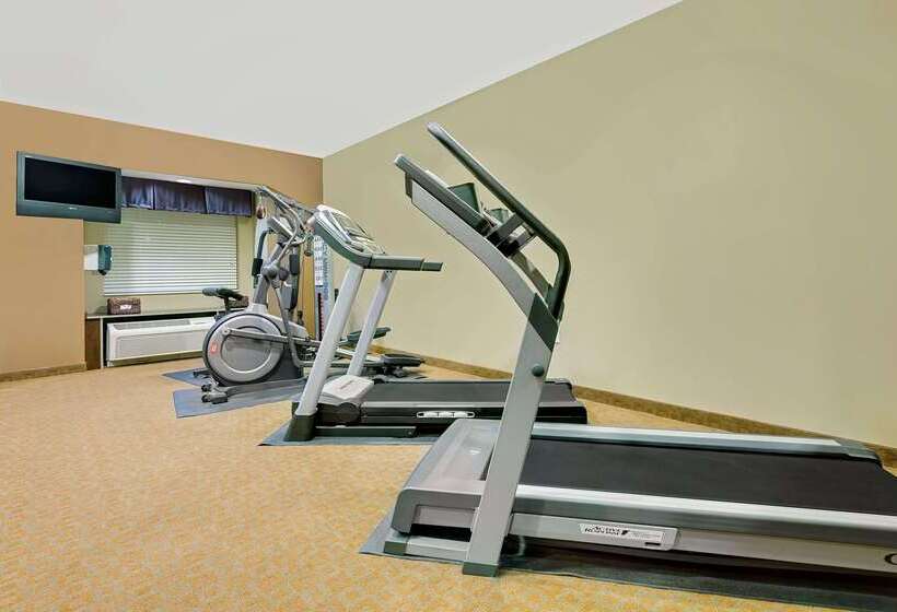 Microtel By Wyndham Perry National Fairground Area I 75