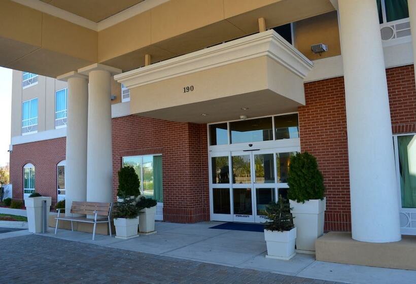 酒店 Holiday Inn Express & Suites   Smithfield/selma, An Ihg