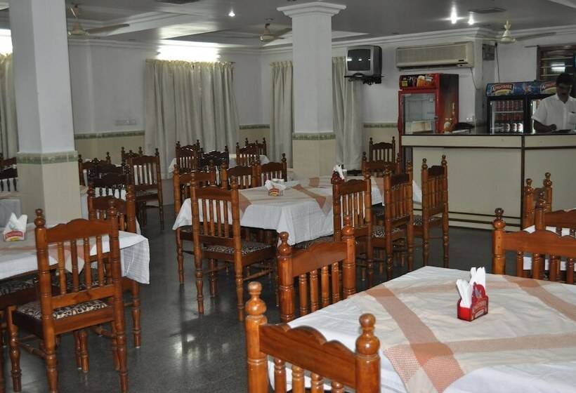 فندق Marine Palace