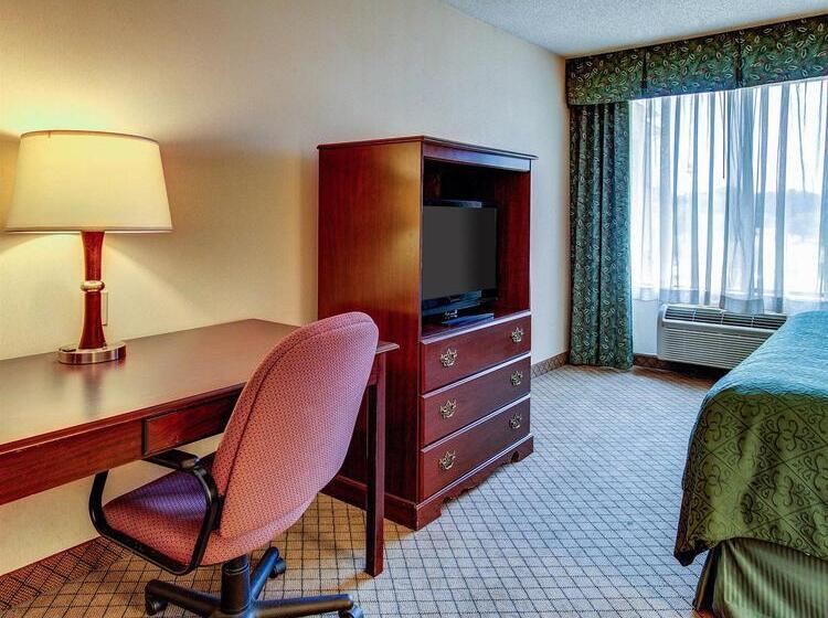 호텔 Quality Inn & Suites  Granbury