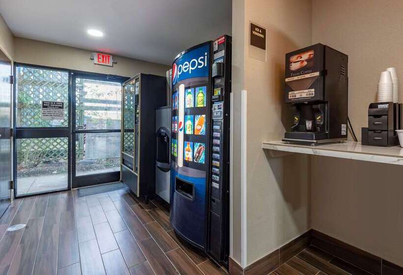 ホテル Sleep Inn  Salisbury I85