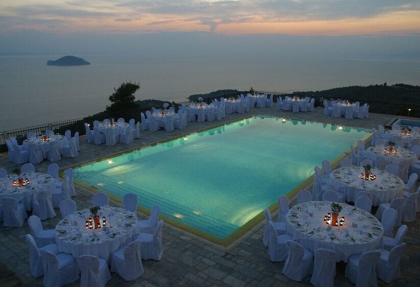 استراحتگاه Porto Carras Villa Galini