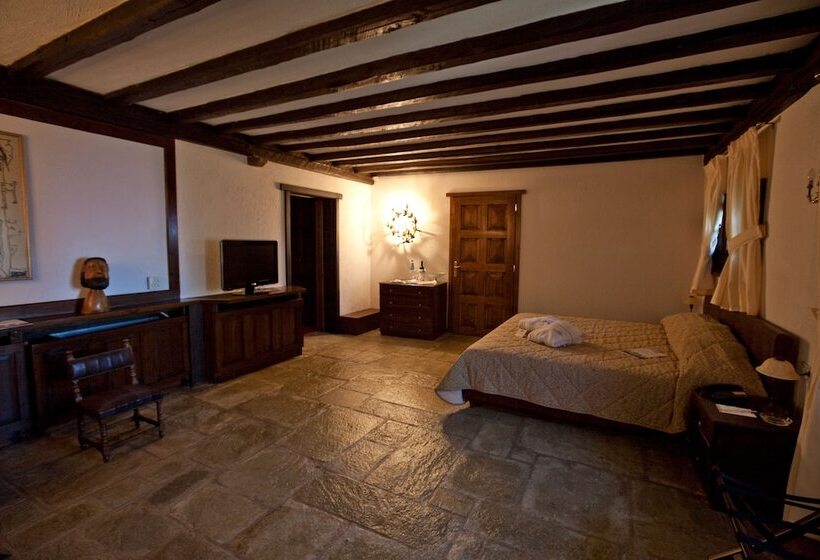 استراحتگاه Porto Carras Villa Galini