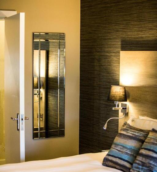 住宿加早餐  No5 Durley Road   Contemporary Serviced Rooms And Suites   No Food Available