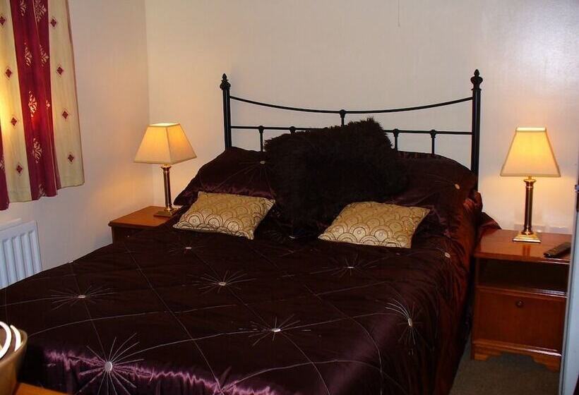 Causeway Tavern Bed & Breakfast