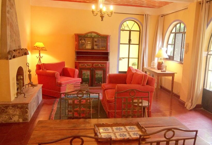هتل Casa De La Noche