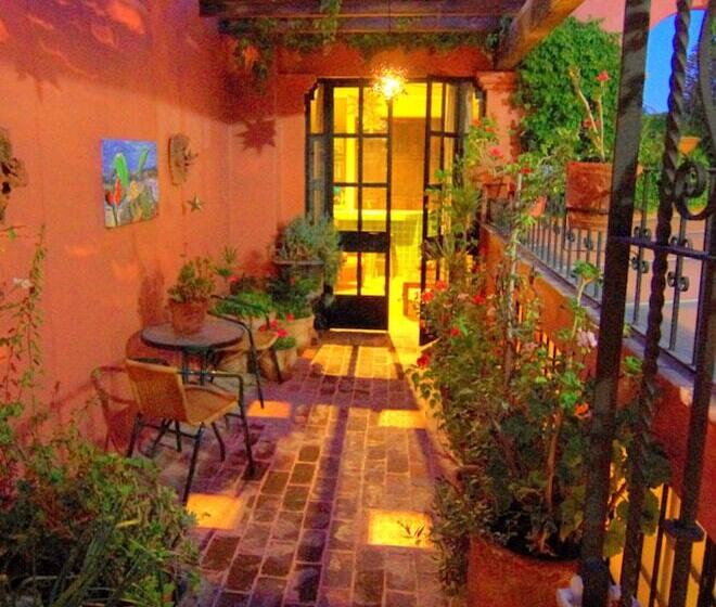 هتل Casa De La Noche