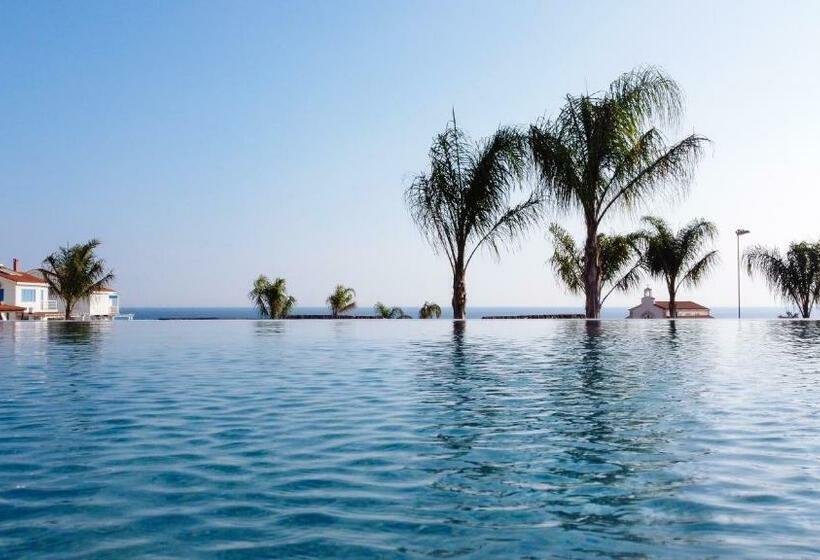 هتل Cavo Zoe Seaside