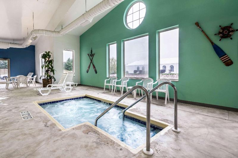 酒店 Comfort Suites At Par 4 Resort
