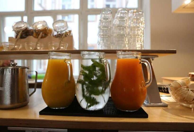 هتل Five Elements Hostel Leipzig
