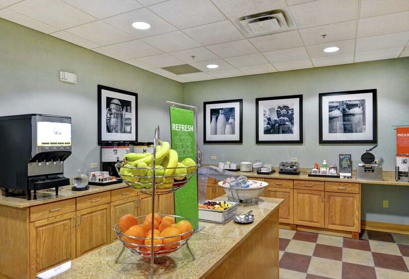 ホテル Hampton Inn Tunkhannock