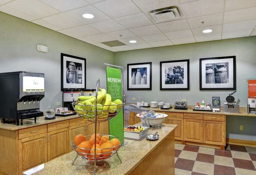 ホテル Hampton Inn Tunkhannock
