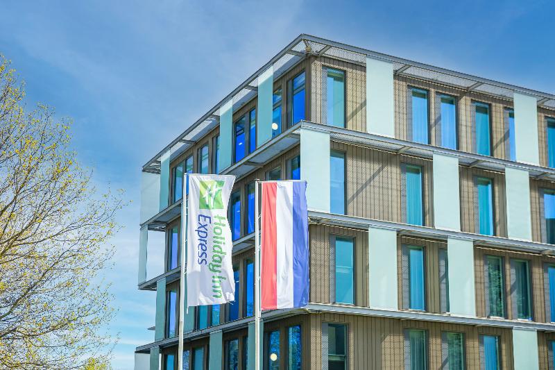 هتل Holiday Inn Express Utrecht   Papendorp, An Ihg