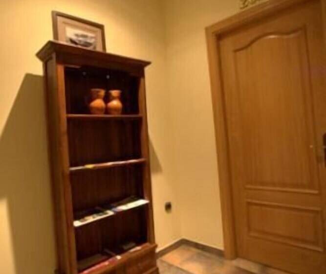 호텔 Hostal Rural Elosta