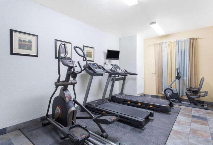 בית מלון כפרי Quality Inn Yuba City Marysville