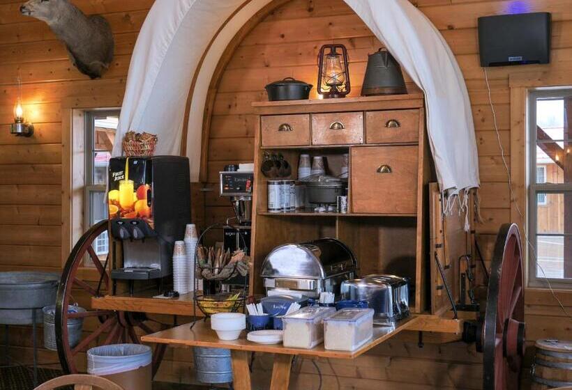 فندق Range Country Lodging